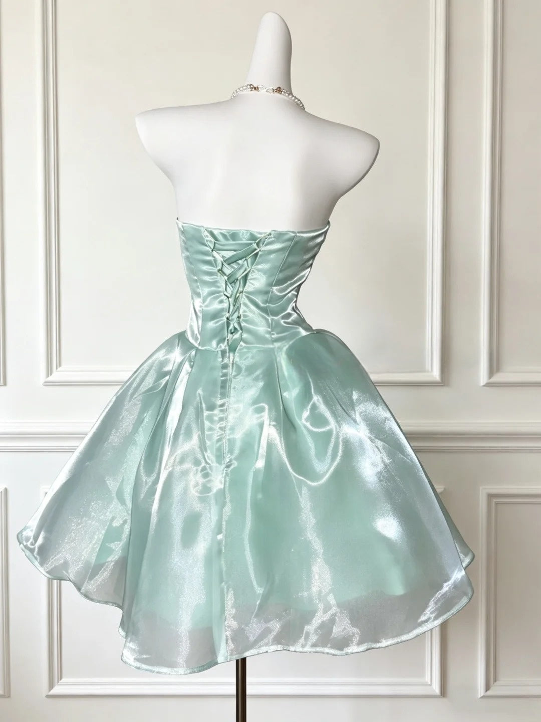 Trägerloses silbernes Vintage-Abendkleid, A-Linie, Geburtstagskleid J9370