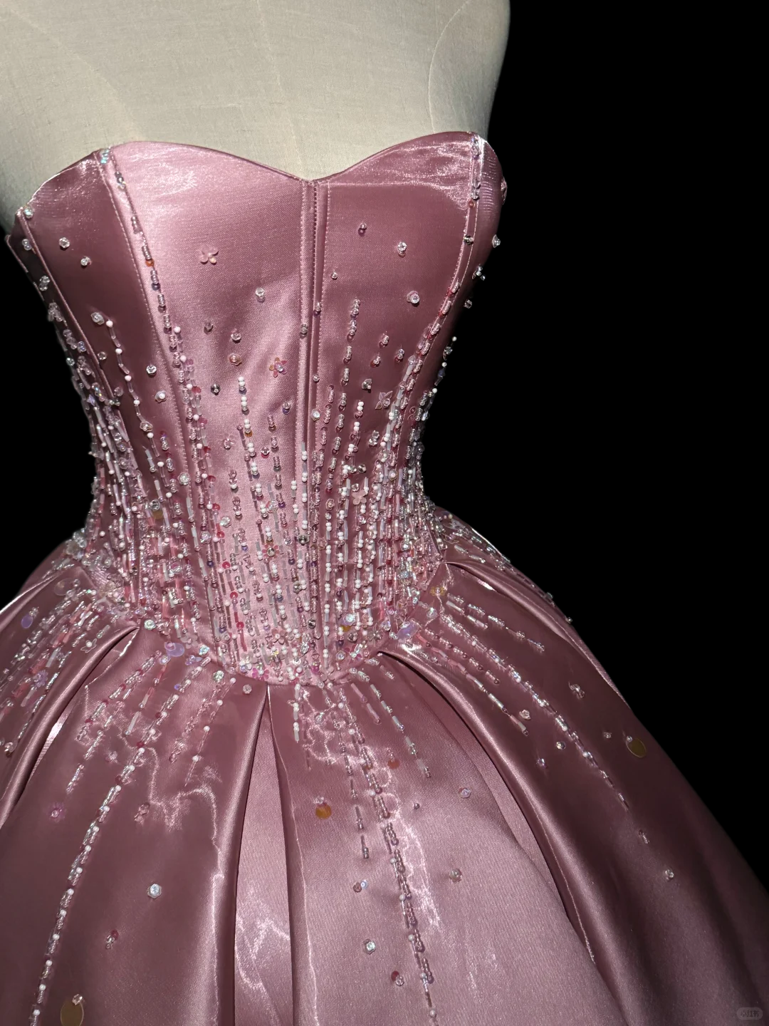 Robe de bal bustier violette en satin avec appliques, robe de soirée formelle J9413