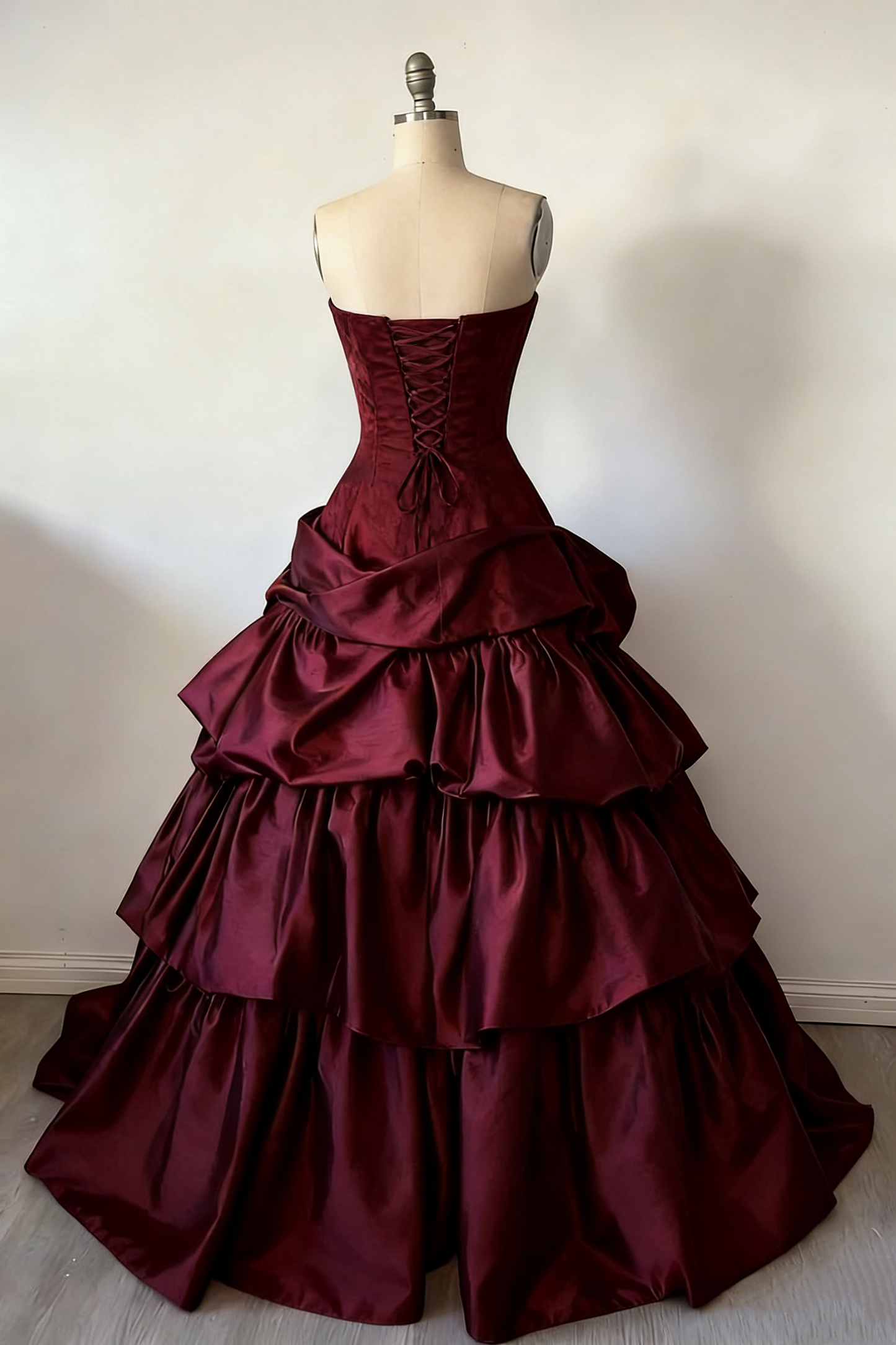 Robe de bal bustier violette en satin avec appliques, robe de soirée formelle J9413