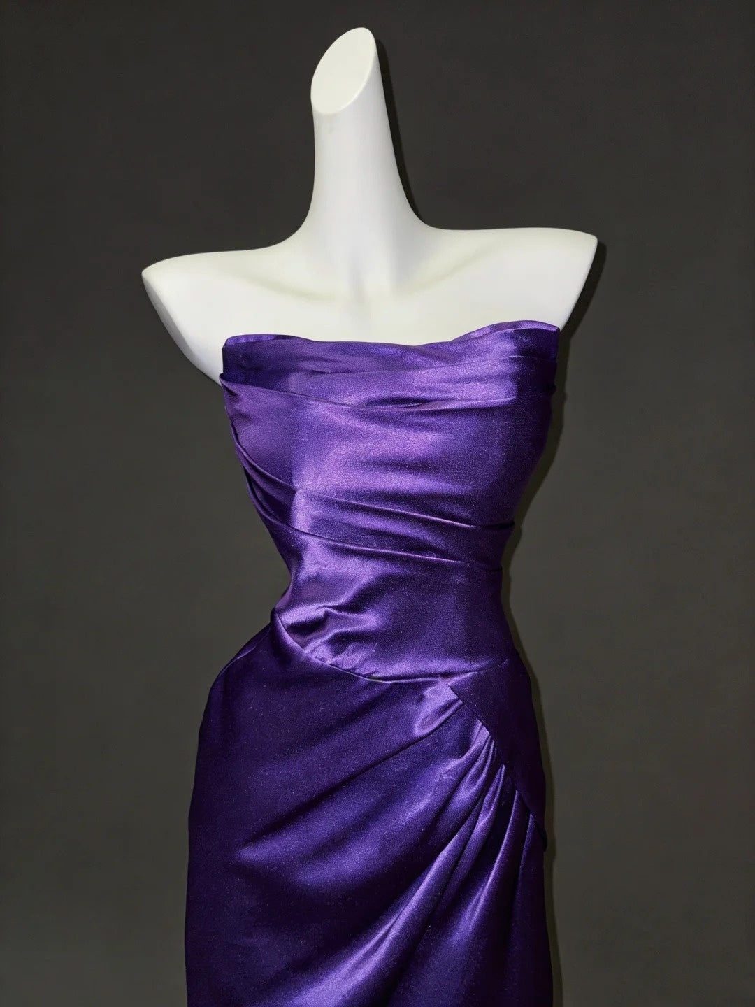 Strapless Purple Satin Prom Dress Sheath Evening Dress With Scarf J10298