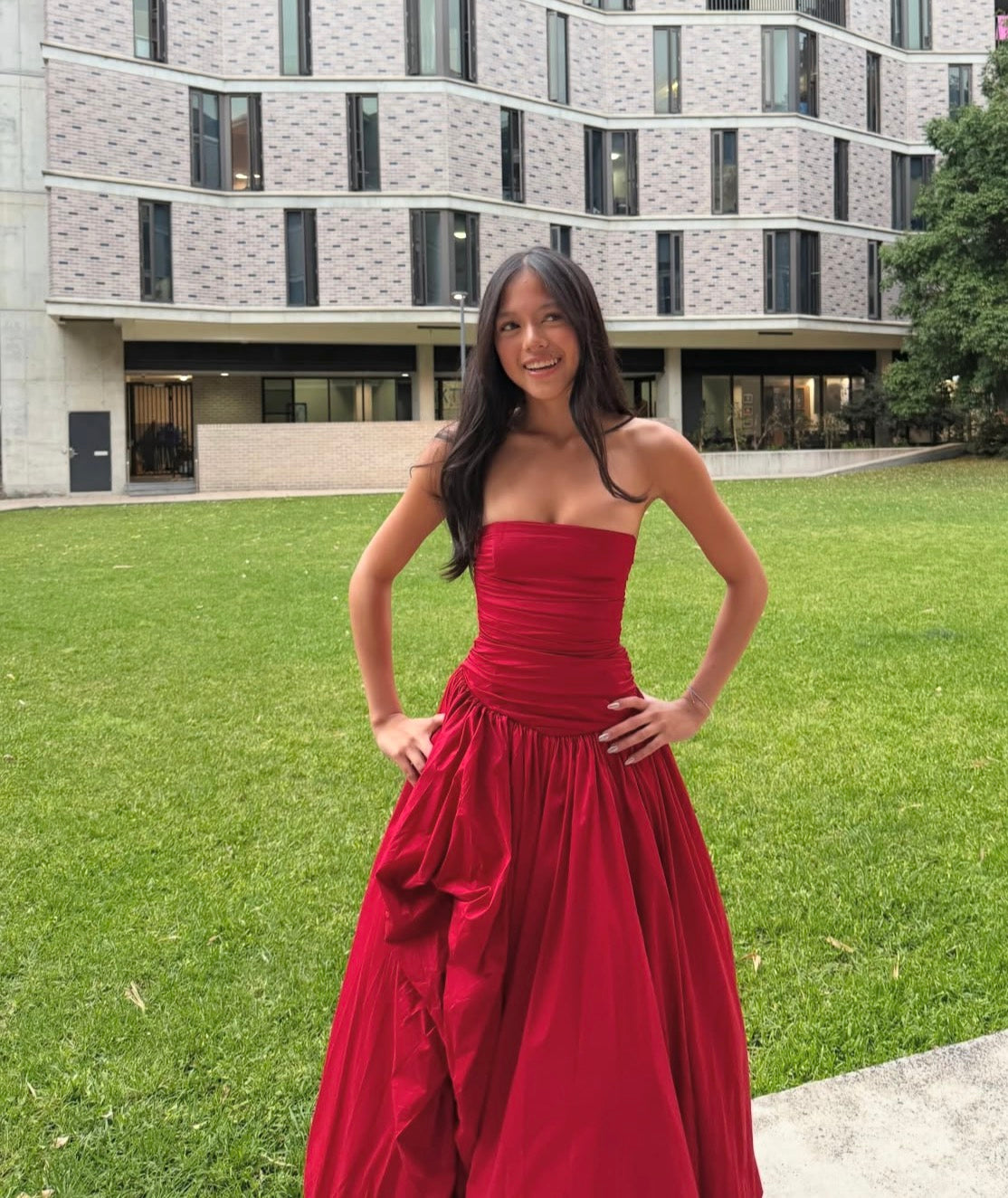 Trägerloses silbernes Vintage-Abendkleid, A-Linie, Geburtstagskleid J9370