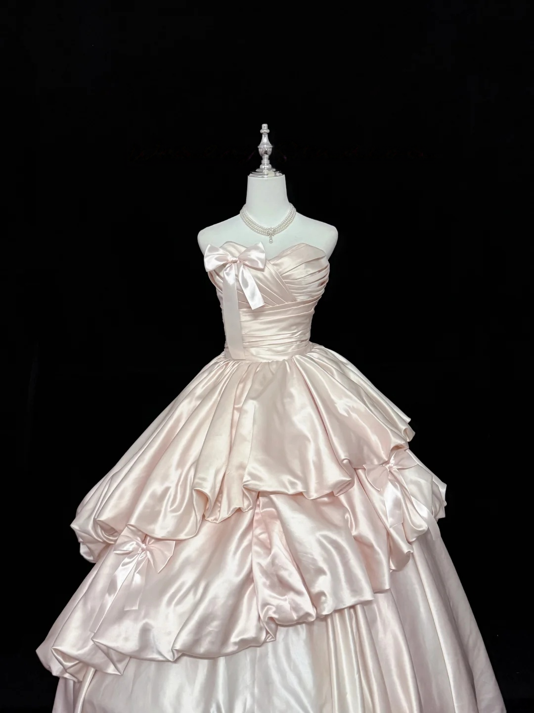 Trägerloses silbernes Vintage-Abendkleid, A-Linie, Geburtstagskleid J9370