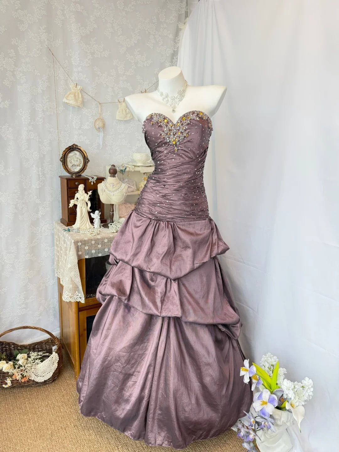 Trägerloses silbernes Vintage-Abendkleid, A-Linie, Geburtstagskleid J9370
