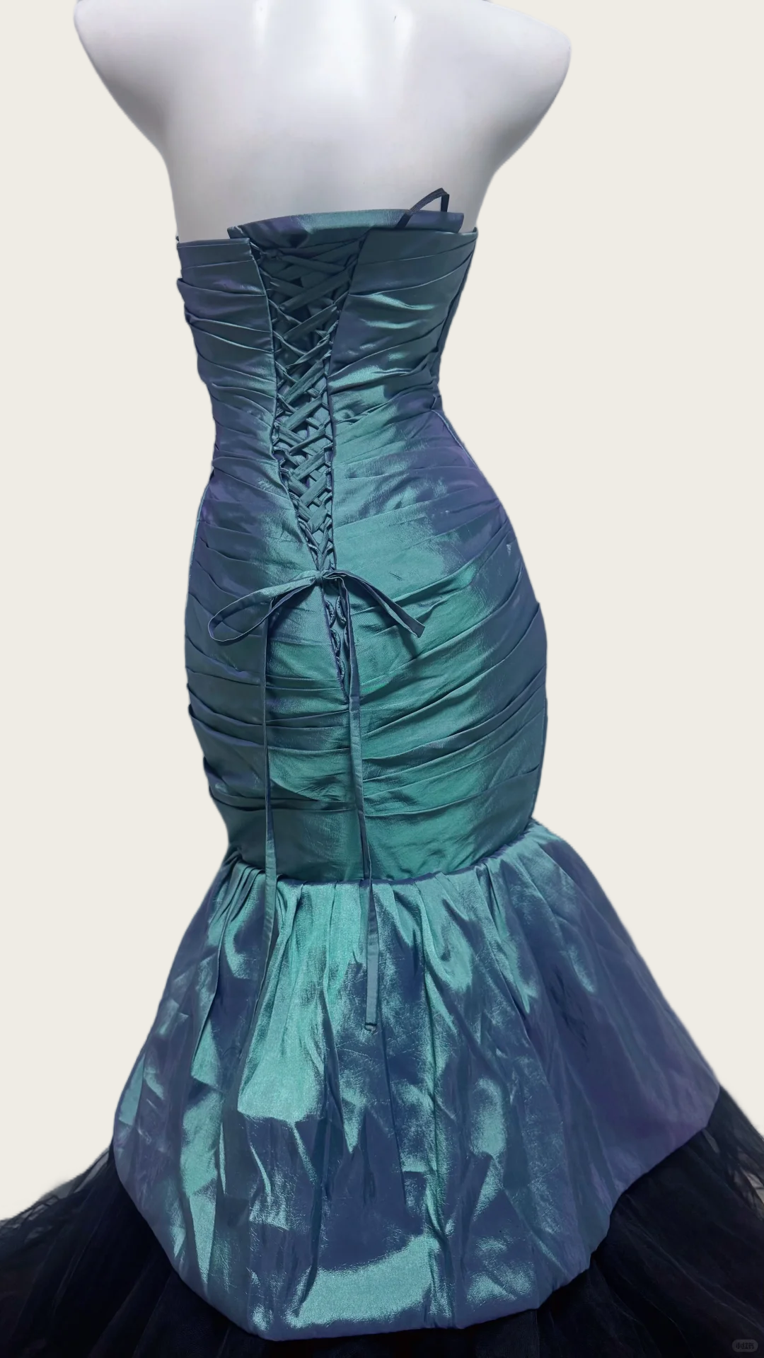 Trägerloses silbernes Vintage-Abendkleid, A-Linie, Geburtstagskleid J9370