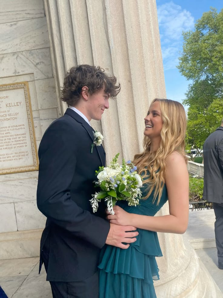 V Neck Green Chiffon Layered Prom Dress A Line Formal Dress J9878