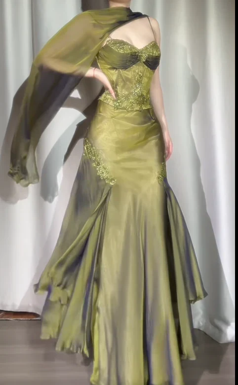 Vintage Olive Green Prom Dresses With Appliques Evening Party Dress J9 JulyProm Vintage Olive Green Prom Dresses With Appliques Evening Party Dress J9 JulyProm