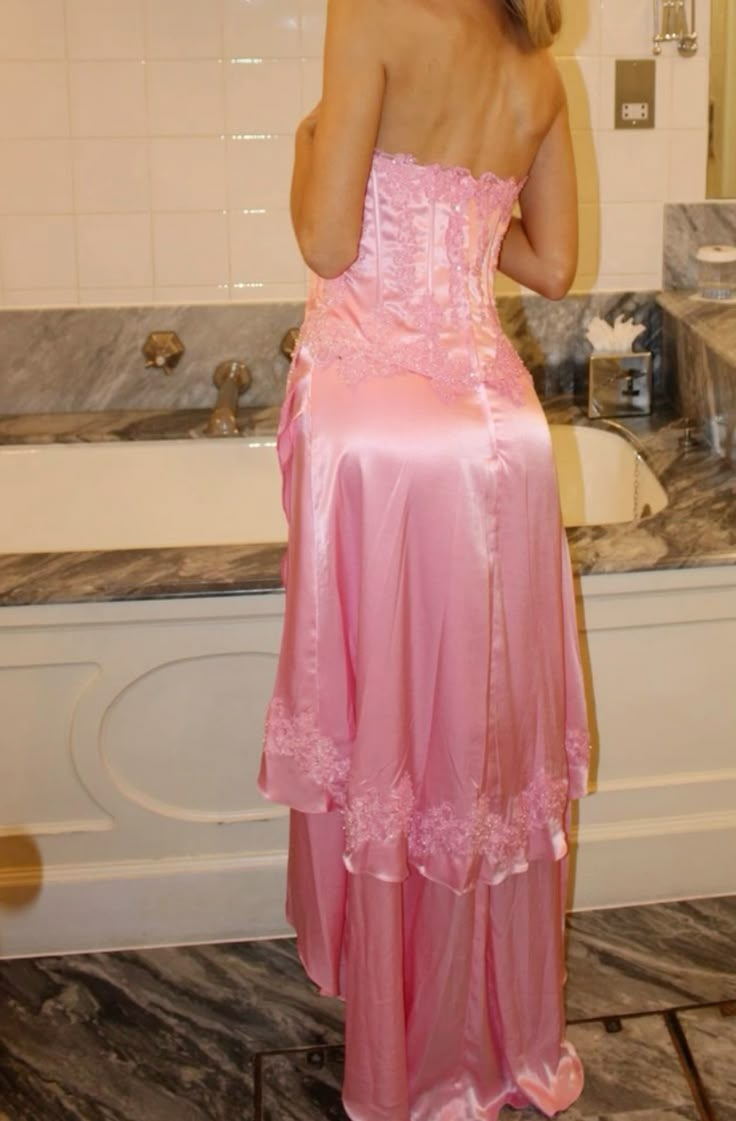 Trägerloses A-Linien-Ballkleid in Rosa mit Applikationen, formelles Partykleid J7556
