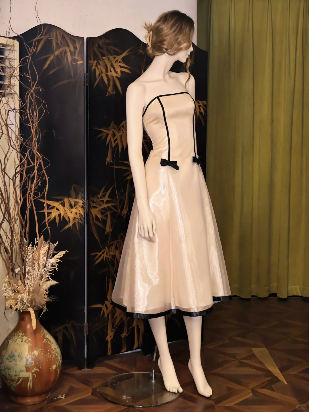 Robe de soirée trapèze bustier, jolie robe de bal de fin d'année, J8036