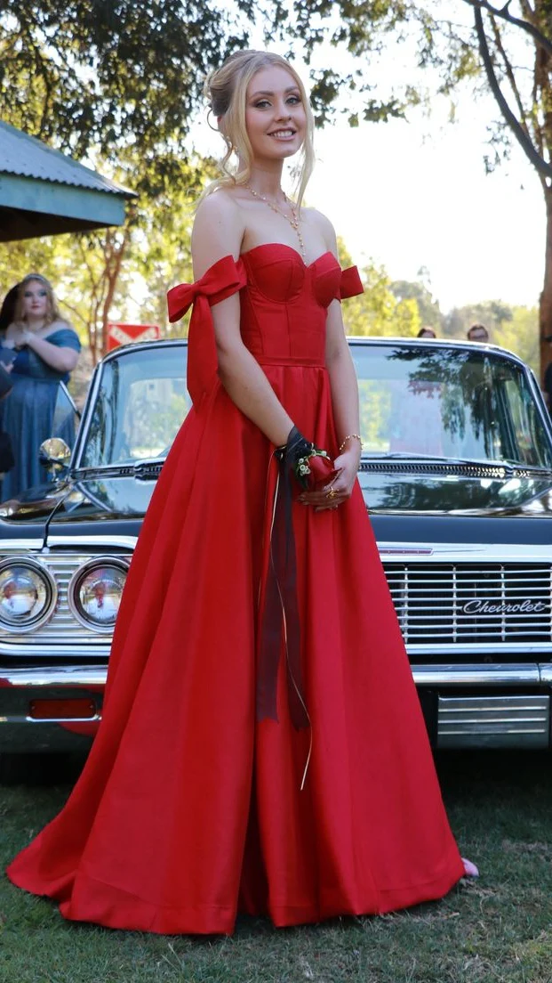 Robe de bal rouge coupe trapèze, robe de soirée longue en satin, robe de fête d'anniversaire, J8758