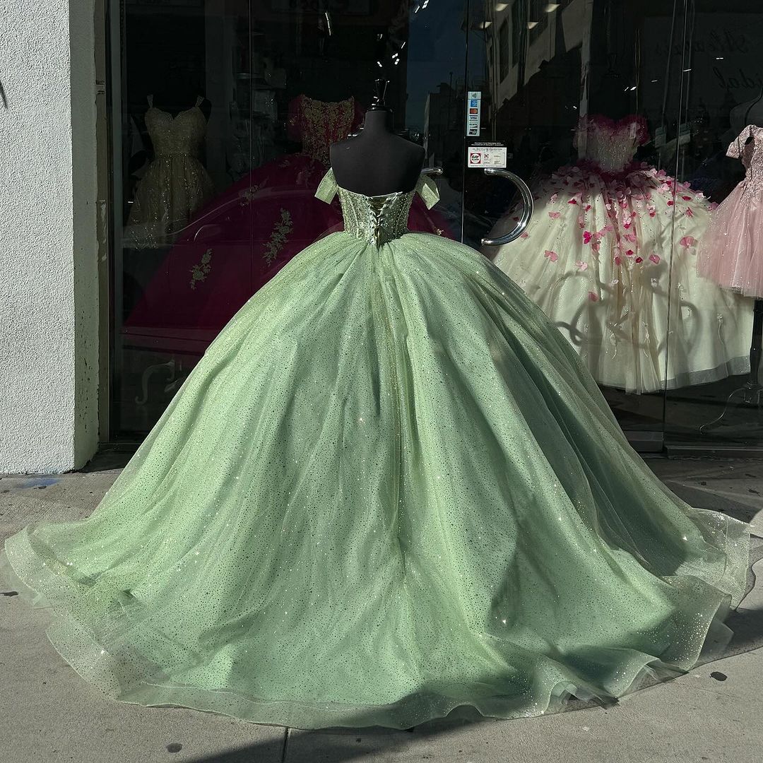 Robe de bal verte à épaules dénudées pour 16 ans J3104