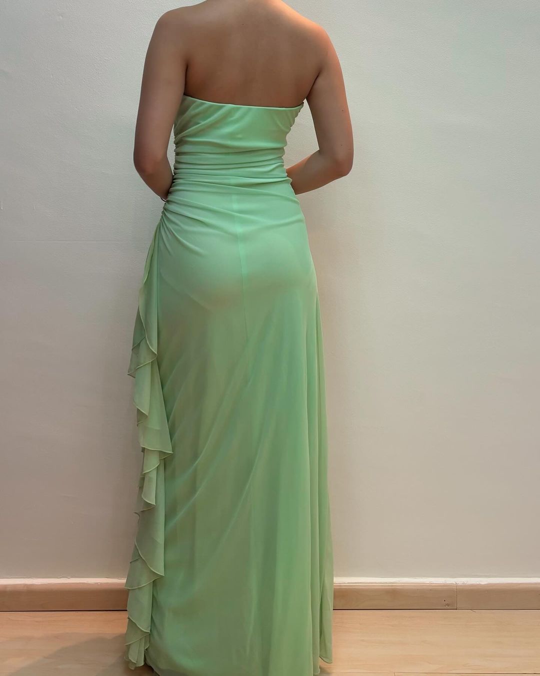 Robe de bal longue bustier à volants et fourreau verte J3134