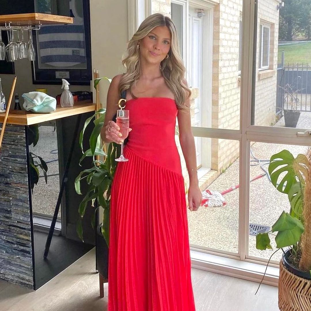 Trägerloses rotes A-Linien-Ballkleid, langes formelles Partykleid J3151