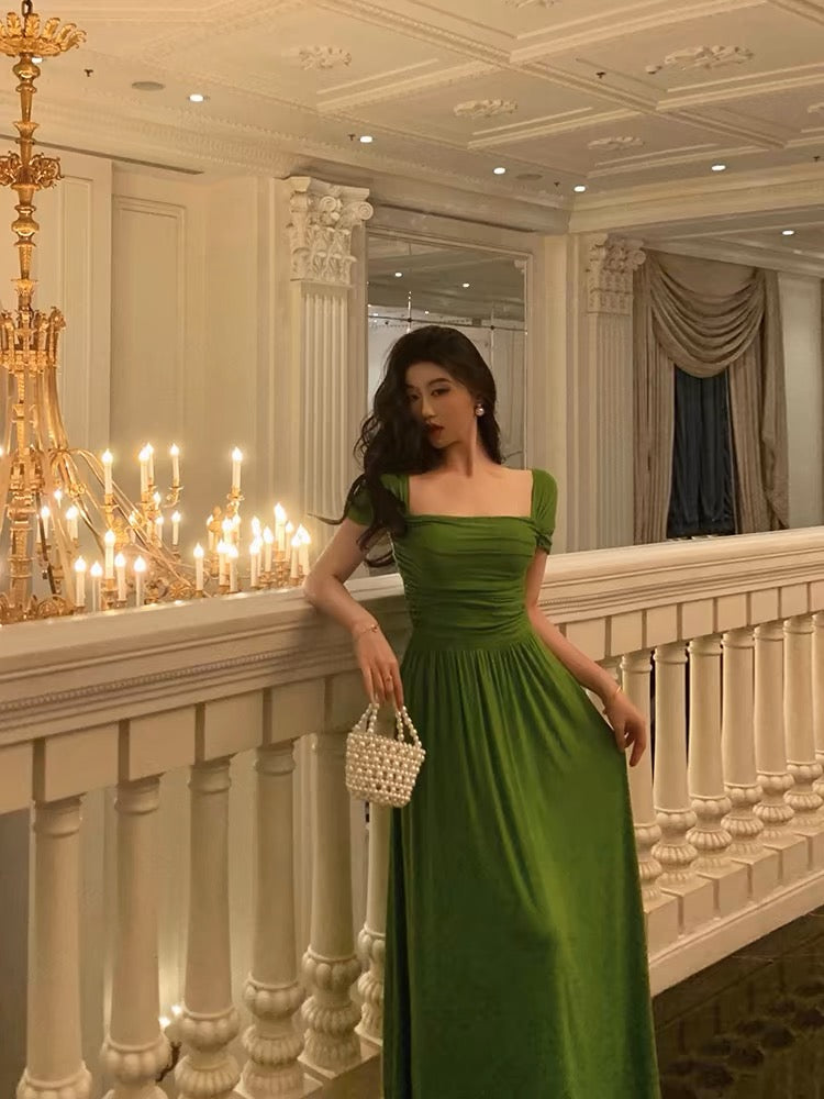 Robe de soirée verte coupe trapèze J3293