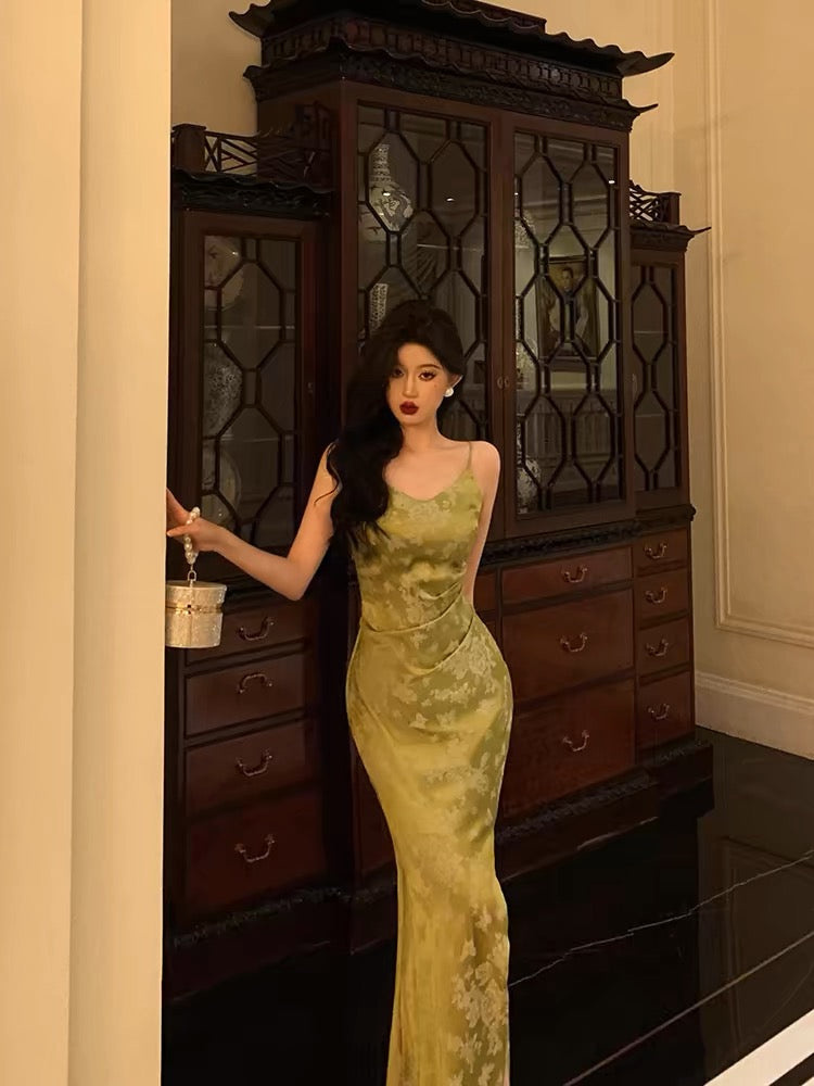Robe de soirée fourreau longue en satin vert imprimé avec fente J3295