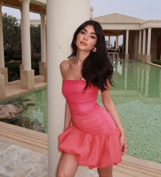 Robe de bal courte rouge sans bretelles, robe d'anniversaire mini J3489