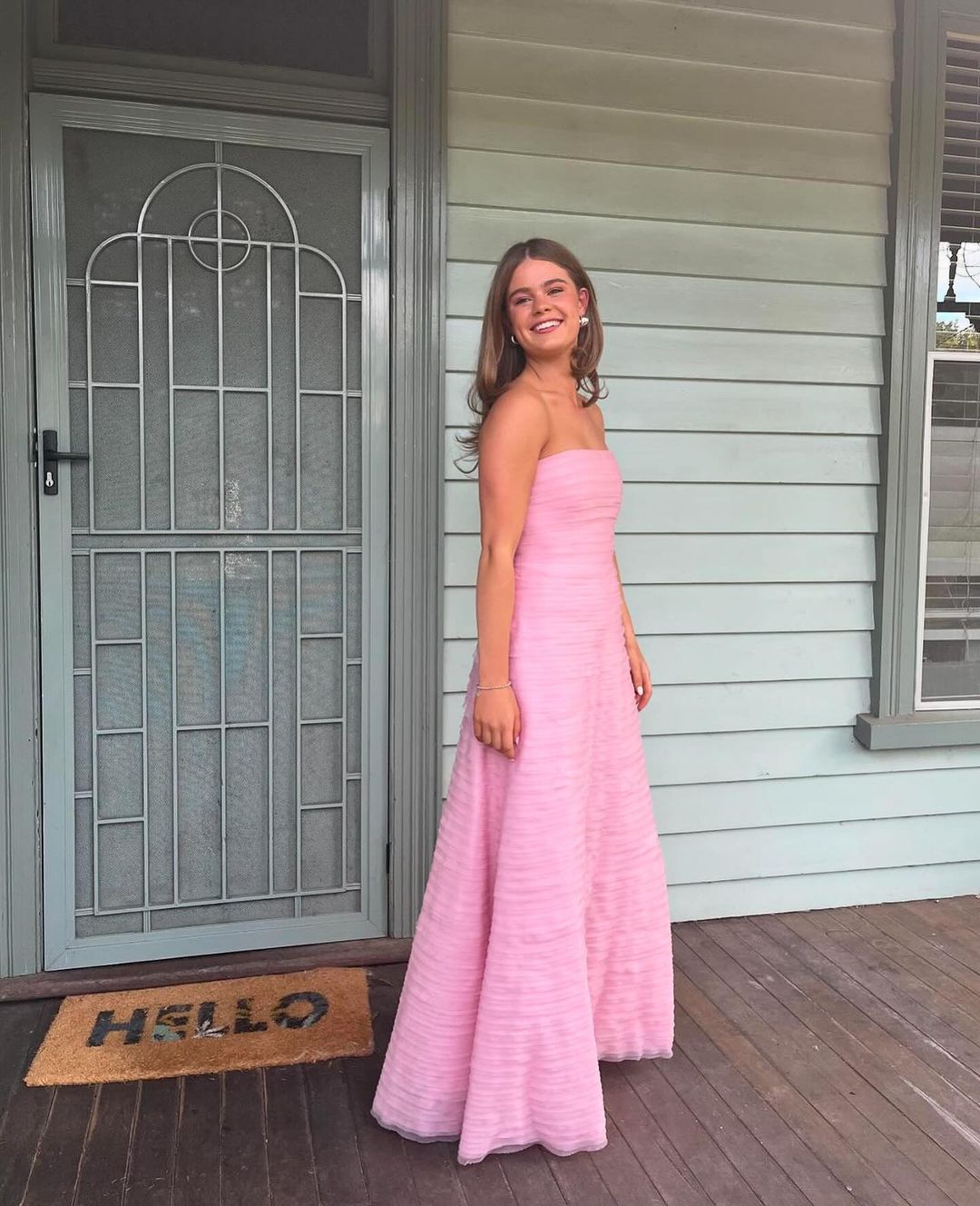 Robe de soirée longue rose bustier J3526