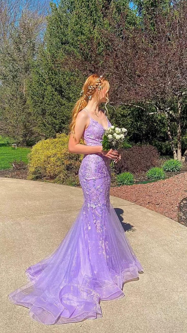 Robe de bal longue en dentelle sirène violet clair J3646
