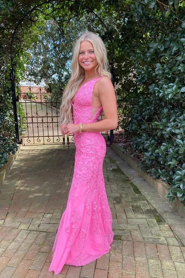 Robe de bal sirène rose vif à décolleté en V profond et appliqués J3716