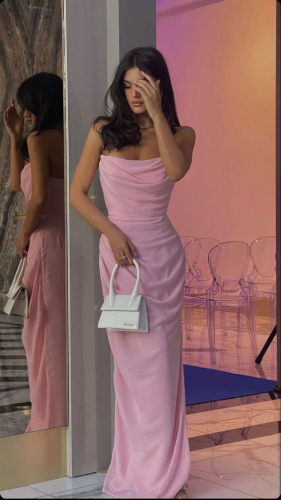 Robe fourreau bustier rose longue de soirée J3746