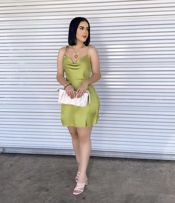 Robe de soirée verte à imprimé floral J3795