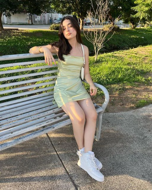 Robe de soirée courte coupe trapèze J3932