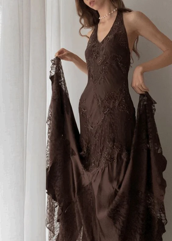 Robe de soirée longue en dentelle, coupe trapèze, dos nu, J3948