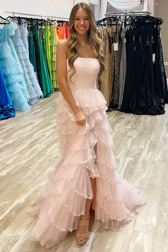 Robe de bal longue bustier en tulle superposé et sequins J4053