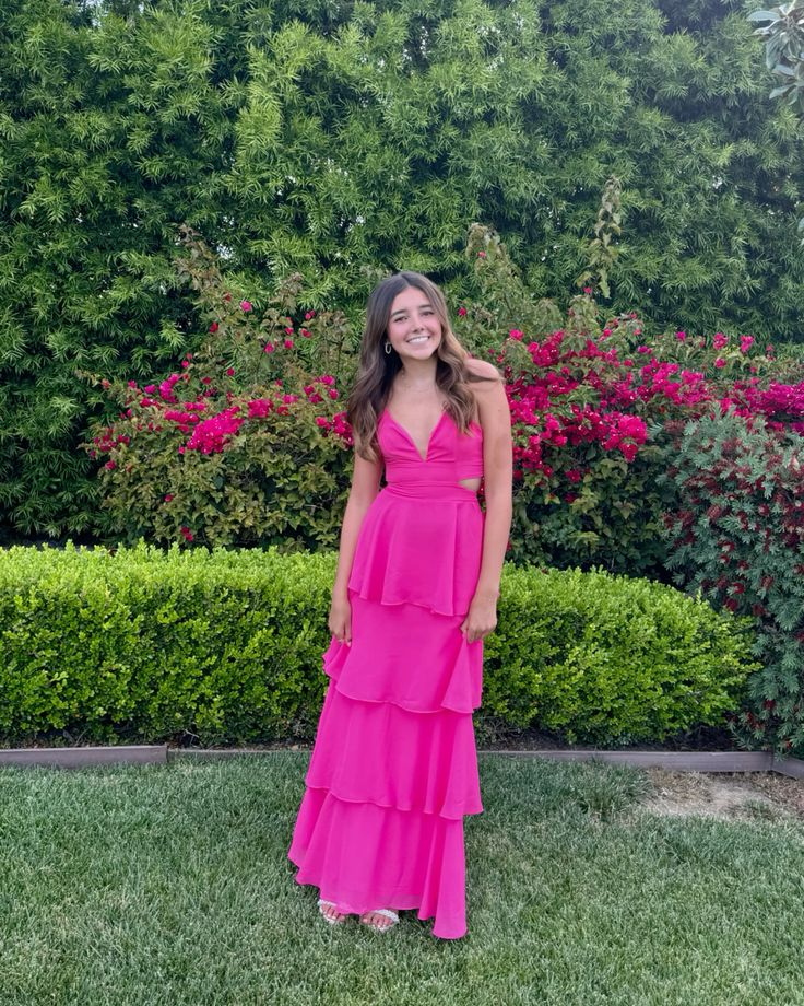 Robe de bal longue rose vif coupe trapèze J4057