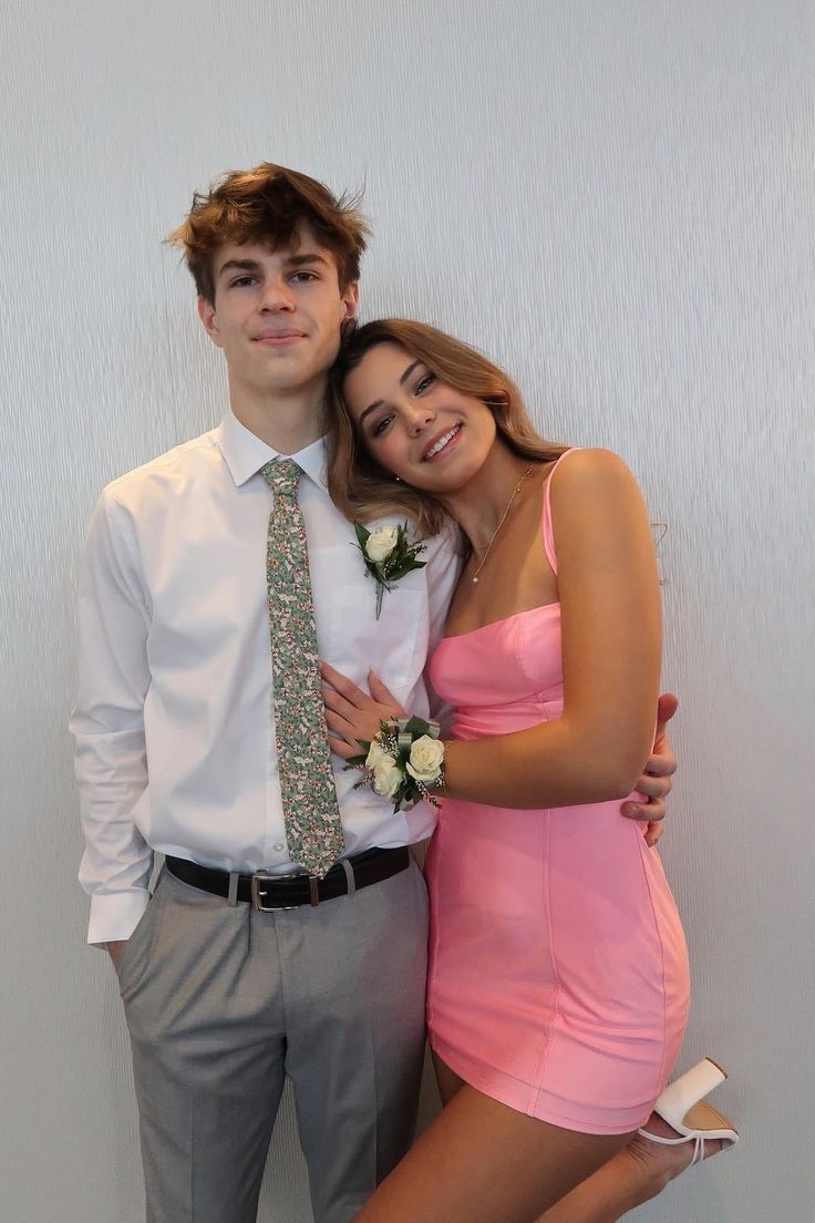 Robe fourreau rose mini de soirée, tenue de soirée J4061