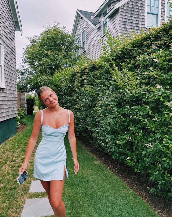 Blaues Etuikleid für den Heimkehr, kurzes Ballkleid mit Schlitz J4125