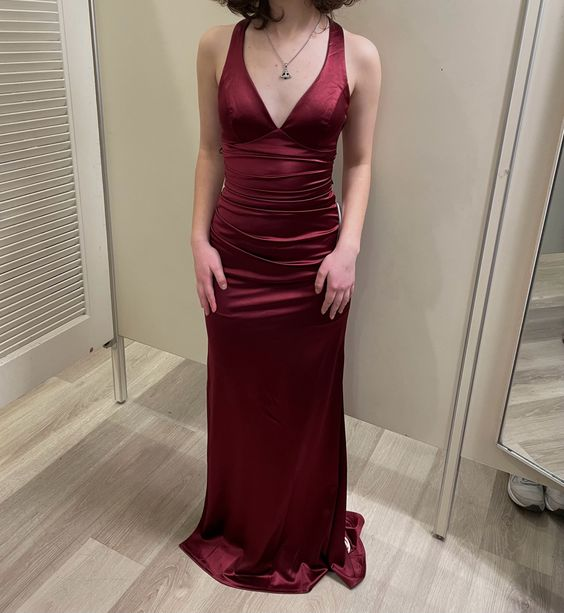 Robe de soirée longue bordeaux style sirène à col en V J4189