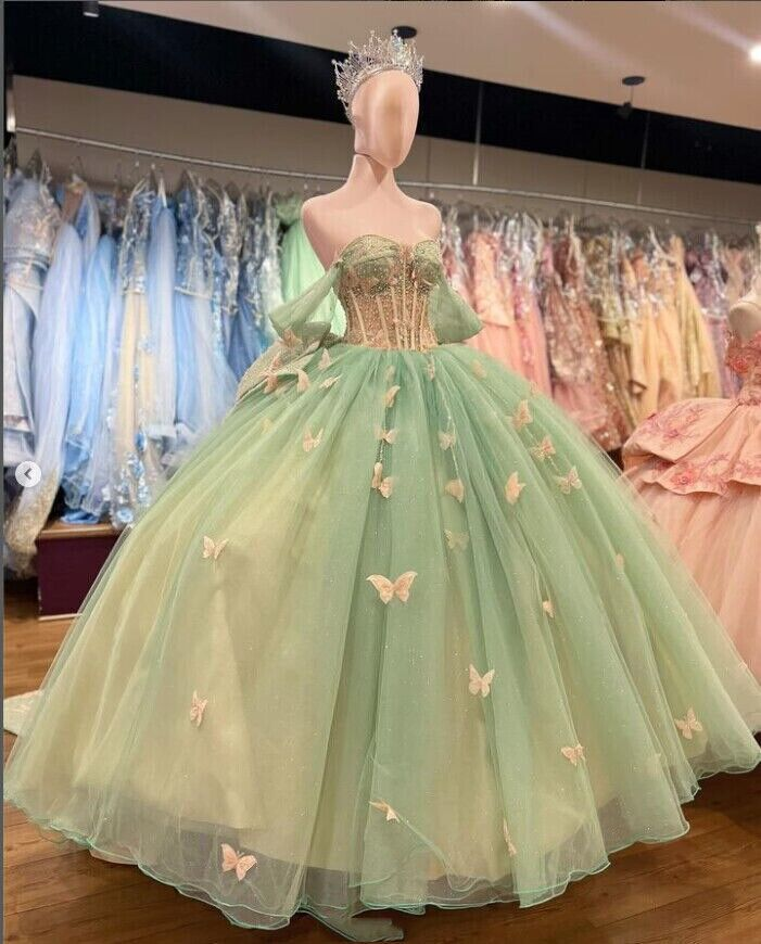 Robes de Quinceanera Sweet 16, robe de bal à épaules dénudées et papillon 3D, J4580