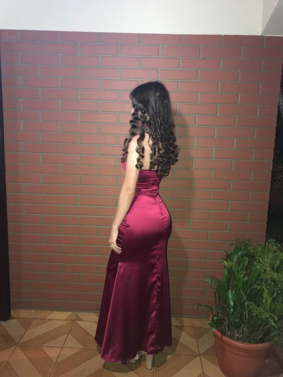 Robe de soirée longue sirène à bretelles spaghetti en satin J4569