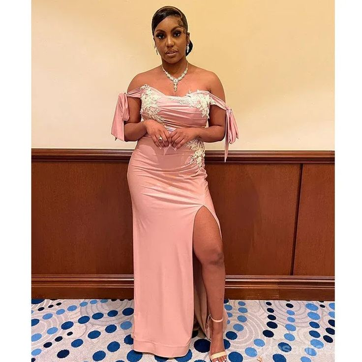 Robe de demoiselle d'honneur longue rose sirène à épaules dénudées, robe de soirée formelle J4620