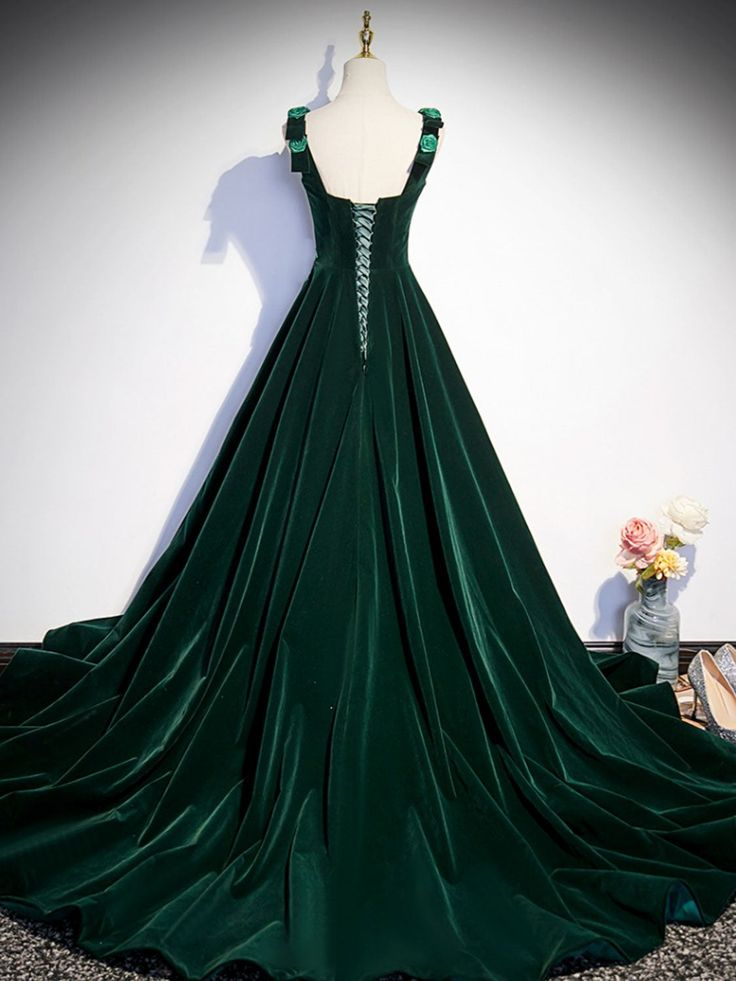 Robe de soirée longue en velours vert coupe trapèze J4655