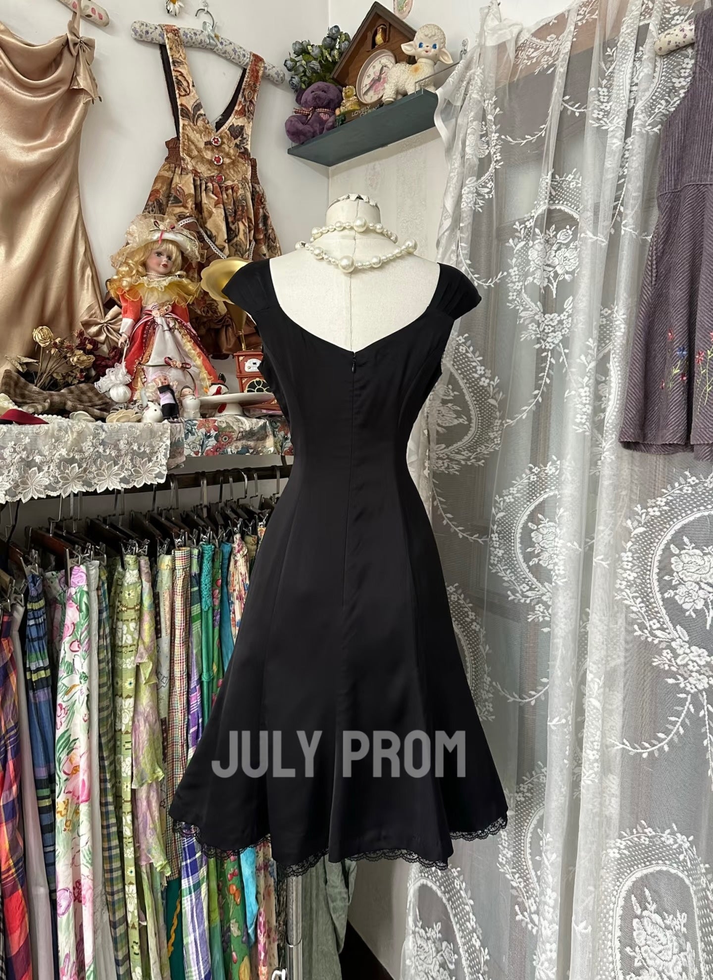 Elegant Black A Line Formal Party Dress Vintage Short Prom Dress J4778