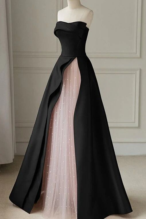 Robe de bal longue bustier en satin noir et tulle J4288