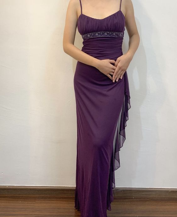 Spaghettiträger Lila Etuikleid Formales Partykleid Rüschen Langes Ballkleid J4788