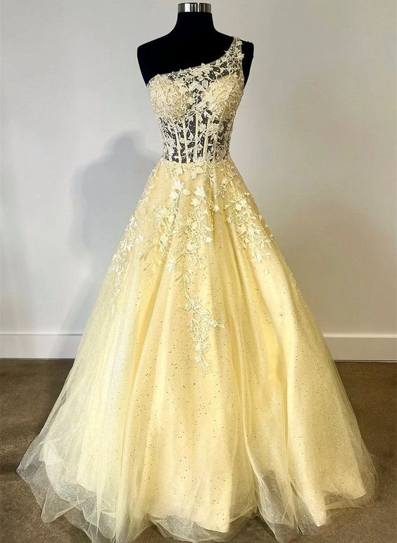 Robe de bal longue jaune asymétrique à épaules dénudées et appliques J4292