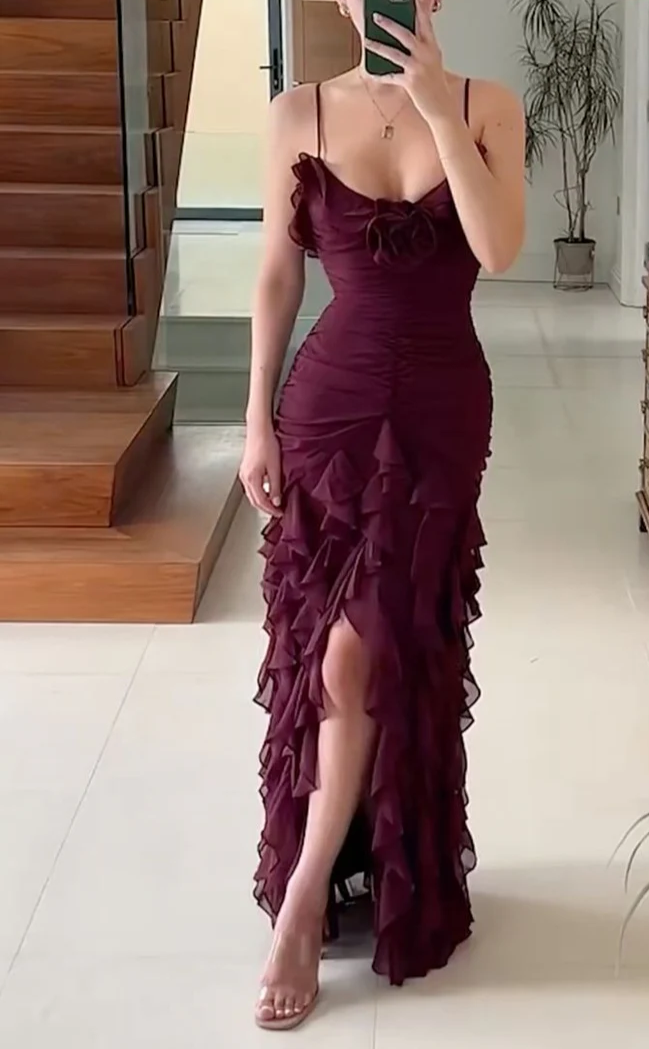 Robe de soirée à volants et bretelles spaghetti en mousseline J4806