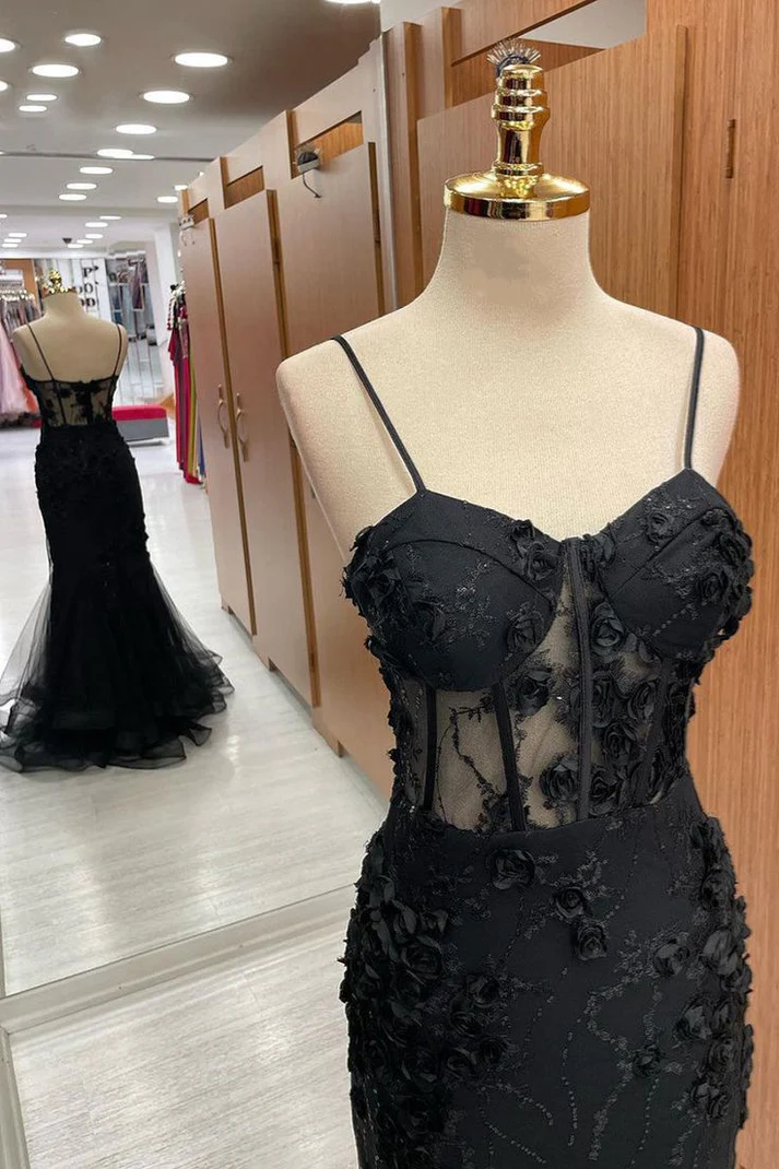 Robe de soirée longue noire à bretelles spaghetti et appliques style sirène en tulle J4833