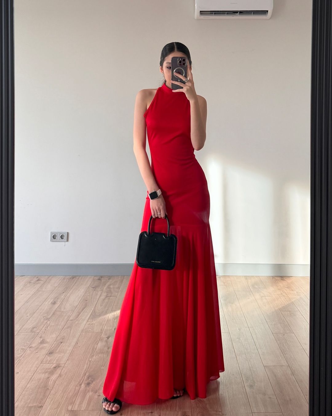 Robe de bal longue sirène rouge à licou, robe de soirée formelle J4842