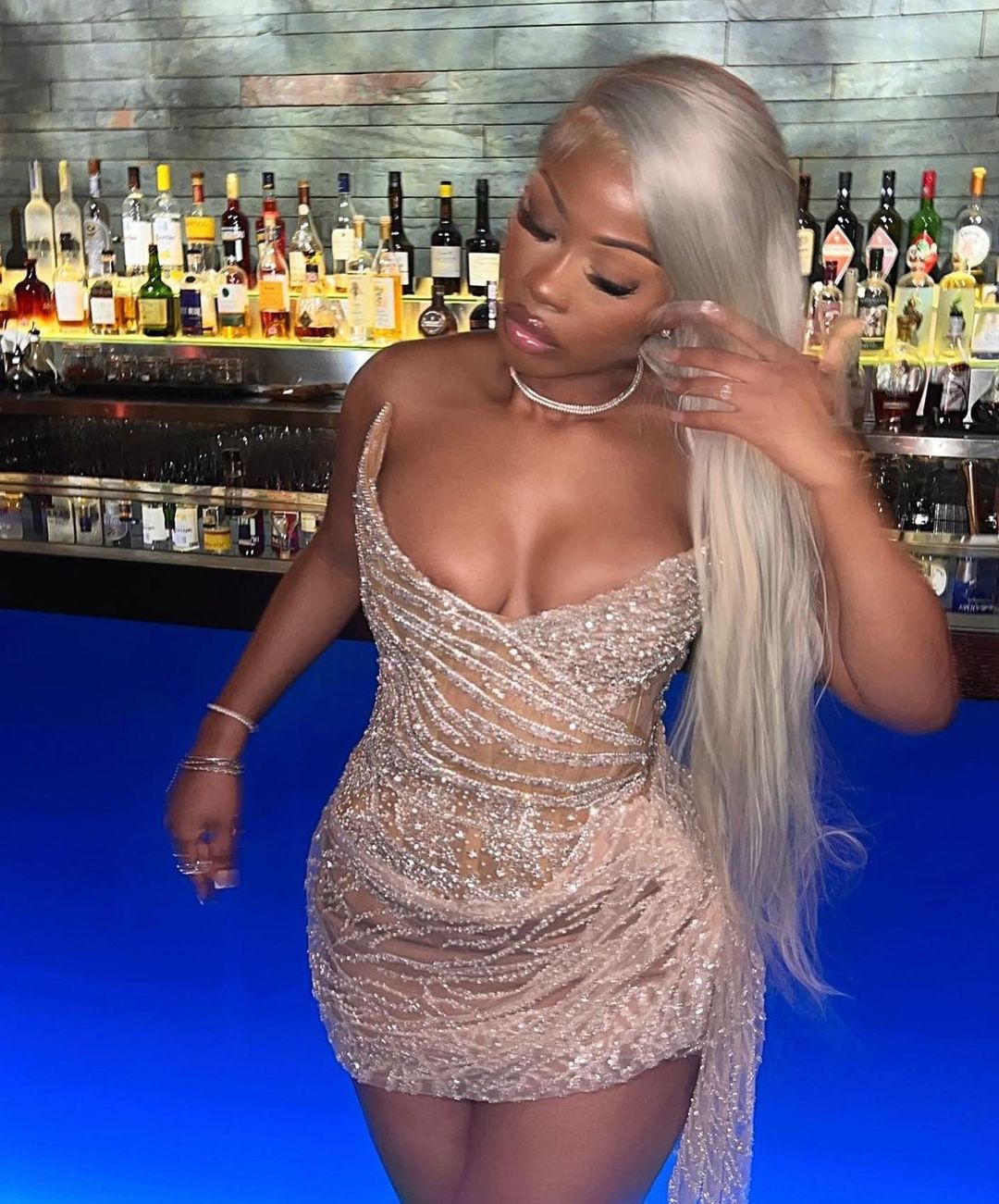 Robe fourreau courte à paillettes pour anniversaire, robe de soirée scintillante J4845