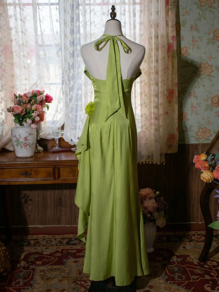 Halter Green Sheath Long Prom Dress Ruffle Formal Party Dress J4964