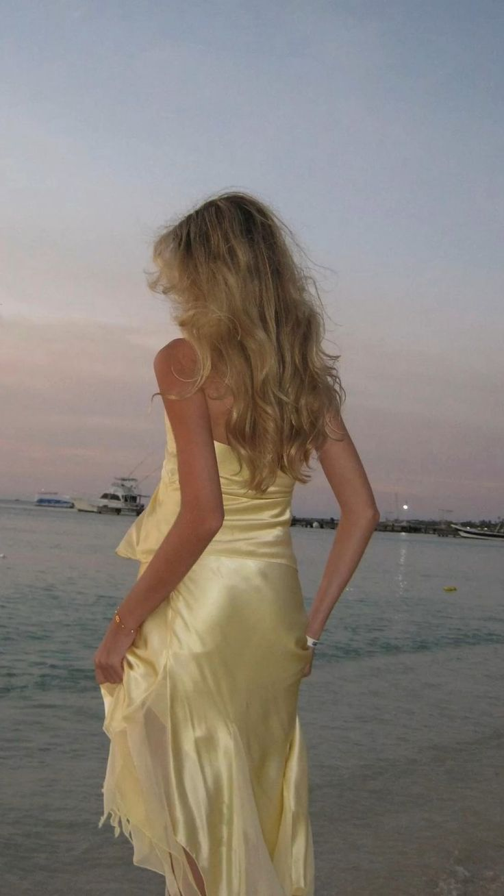 Sheath Halter Yellow Long Prom Dress With Ruffles J5060