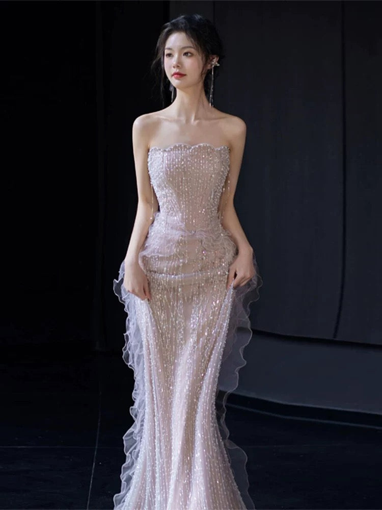 Robe de bal longue style sirène sans bretelles, à volants et sequins, J5091