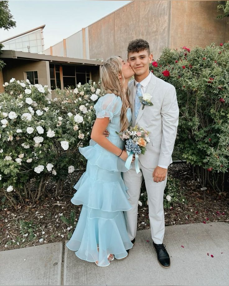 Robe de bal bleue à manches courtes et coupe trapèze, robe de soirée formelle à volants J5208