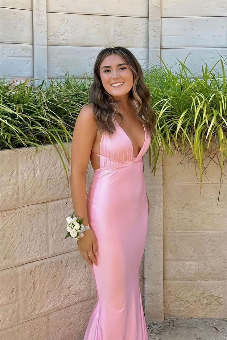 V-Ausschnitt Rosa Meerjungfrau Satin Ballkleid Formelle Partykleid J5336