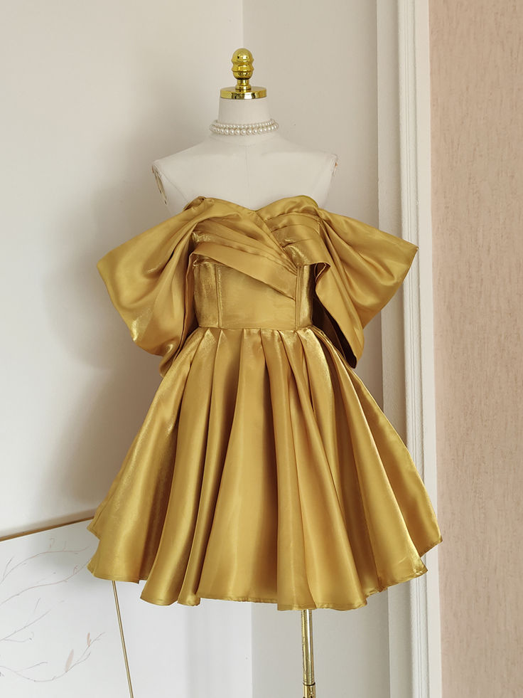 Robe trapèze en satin jaune à épaules dénudées J5359