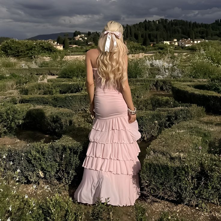 Trägerloses rosa A-Linien-Ballkleid mit Stufenschlitz, formelles Kleid J5371